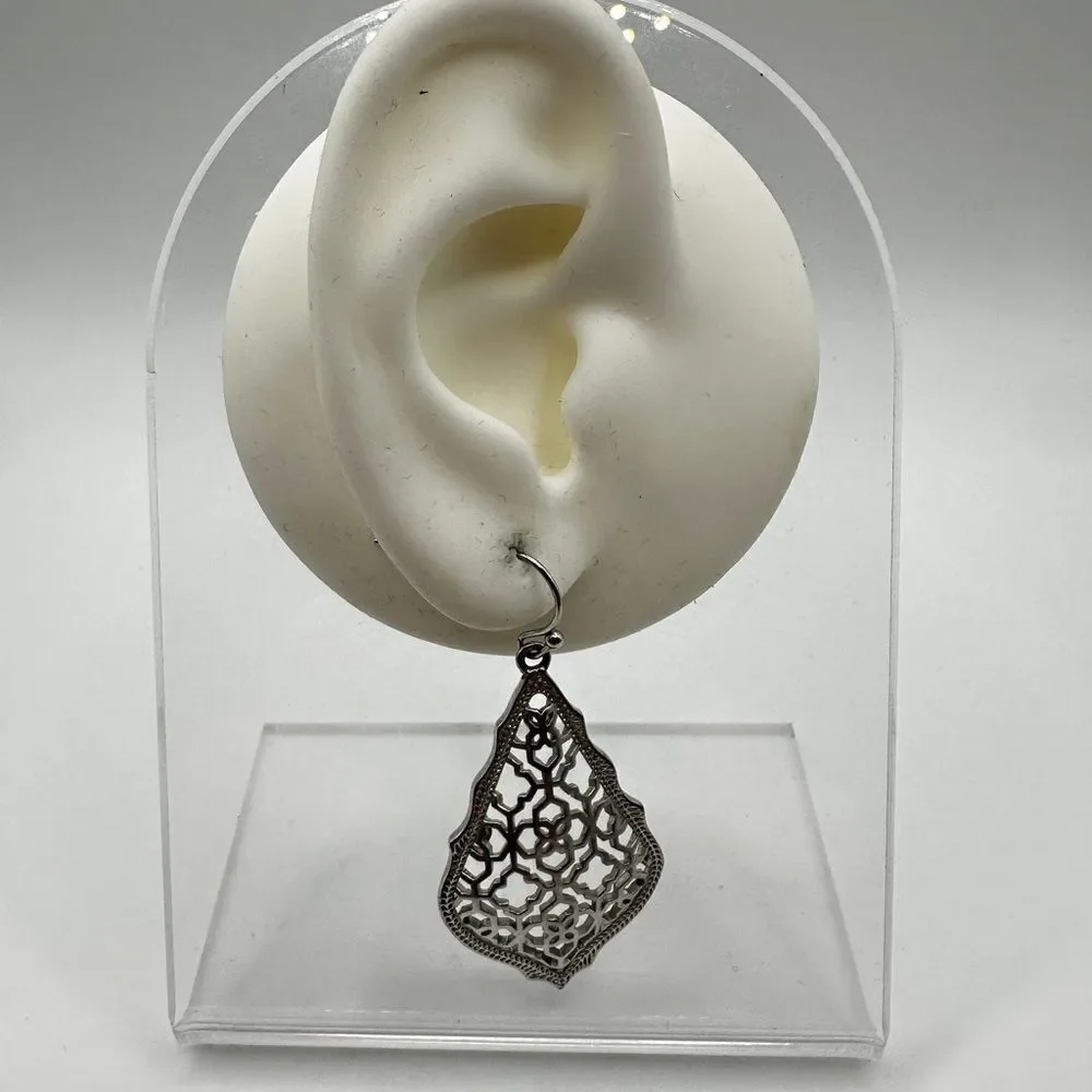 Retired Kendra‎ Scott Addie Silver Drop/Dangle earrings in Silver filigree!